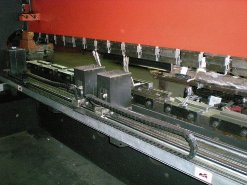 137 Ton, AMADA HFB1254/8, OPERATEUR CNC, 165 , INSTALLED NEW: 1996