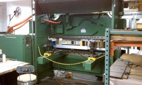 90 Ton, CINCINNATI 90AS6, AUTOSHAPE 2-AXIS, 1985,
