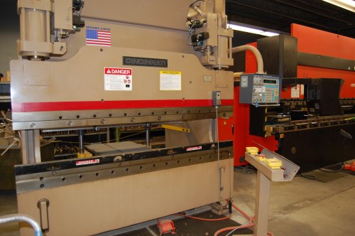 90 Ton, Cincinnati 90FMII6, 3-Axis CNC Backgauge, 8' O.A.,Mfg: 1995