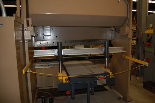 90 Ton, Cincinnati 90FMII6, 3-Axis CNC Backgauge, 8' O.A.,Mfg: 1995