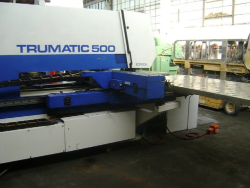 27.5 Ton, TRUMPF TC500R BOSCH CNC, 18 STATION ROTATION,MFG:1993