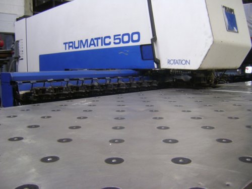27.5 Ton, TRUMPF TC500R BOSCH CNC, 18 STATION ROTATION,MFG:1993