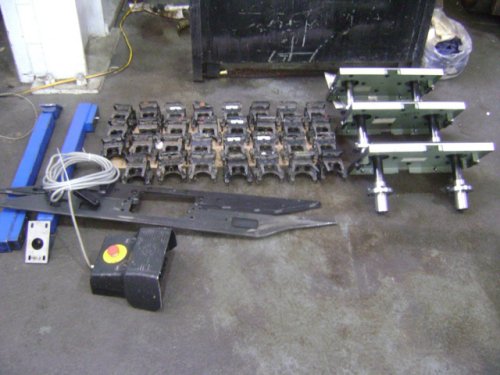 27.5 Ton, TRUMPF TC500R BOSCH CNC, 18 STATION ROTATION,MFG:1993