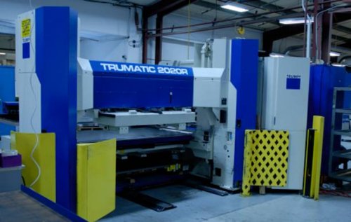 TRUMPF TC2020R ROTATION ,LOAD/UNLOADER 19 STA. ROTATION, 4' X 8',MFG:2004