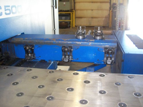 27.5 Ton, TRUMPF TC500R BOSCH CNC, 18 STATION ROTATION, MFG:1993