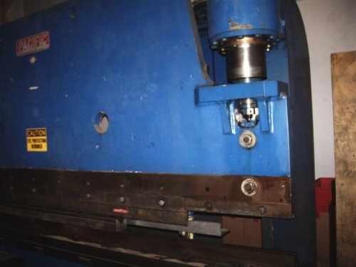 200 Ton, PACIFIC 200-14, 14'X 3/16 CAP. HYDRAULIC, MFG:1967