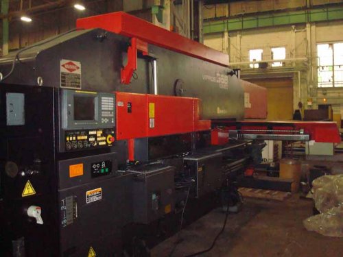 33 TON, AMADA,VIPROS 368 KING II, FANUC 18P CNC CONTROL, MFG::1999