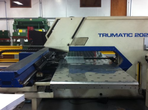 20 TON TRUMPF TC2020R ROTATION ,19 STA. ROTATION, 50 X 100 ,MFG:2005