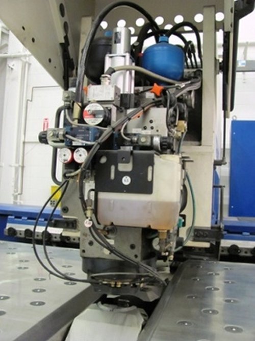 22 Ton, Trumpf, TC200R, Bosch, Cartridges, Mfg: 2000