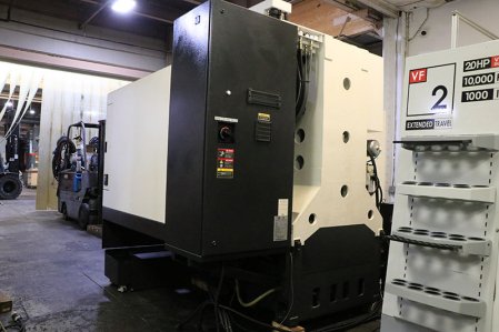 HYUNDAI WIA F400VM VERTICAL MACHINING CENTER,MFG:2013
