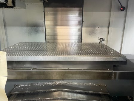 64 X x 32 Y x 30 Z HAAS VF6/50 MFG:2022