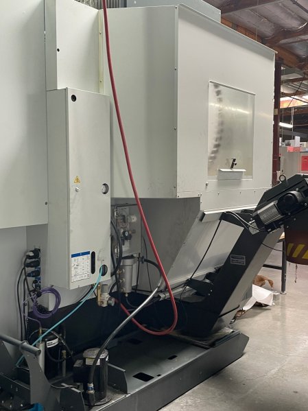 HAAS UMC-750 UNIVERSAL MACHINING CENTER, MFG:2022