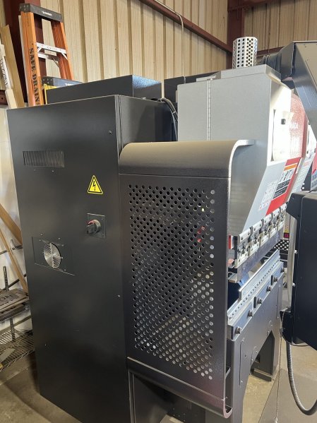 40 TON X 41.3 AMADA EG 4010 ALL ELECTRIC PRESS BRAKE,MFG:2021