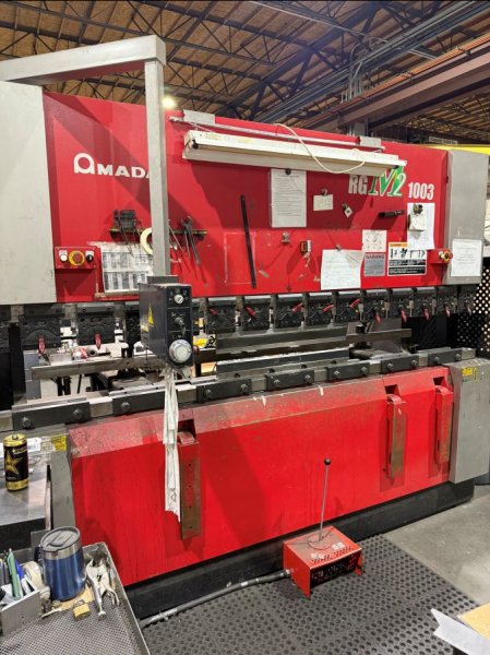 110 TON X 118.1 AMADA RGM2-1003 PRESS BRAKE,MFG:2010,