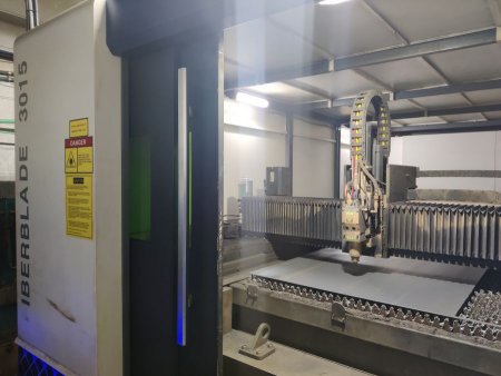 8000 WATT MESSER FIBERBLADE V 3015 FIBER LASER, IPG ENGINE,MFG:2019