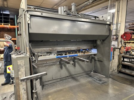 90 TON X 12' CINCINNATI 90CBII HYDRAULIC PRESS BRAKE,MANUFACTURED:2001