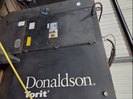 4000 WATT AMADA FOM2 RI 3015 CO2 ROTARY INDEX LASER,MANUFACTURED:2013